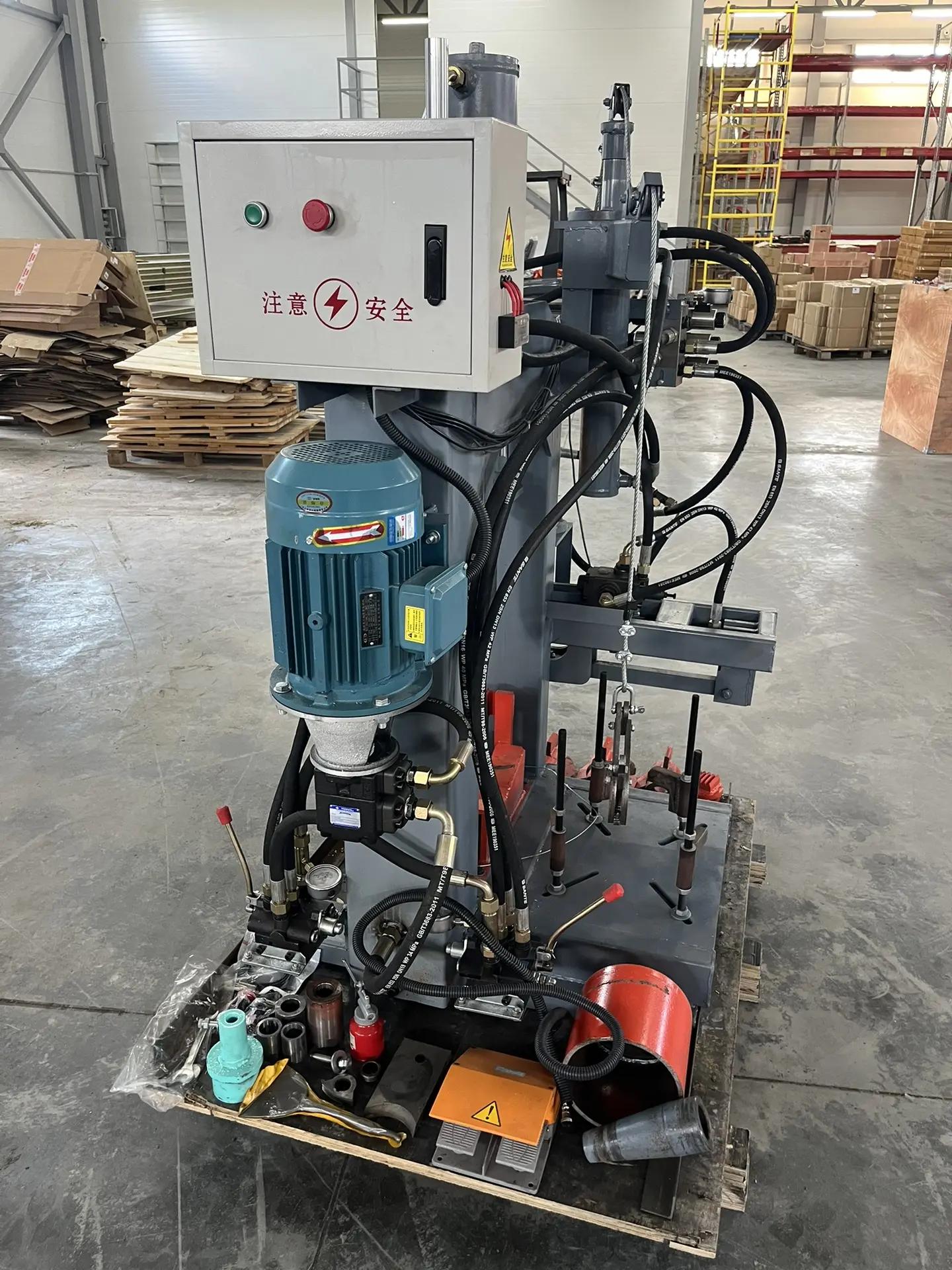 XcR55ZMQF1.jpg