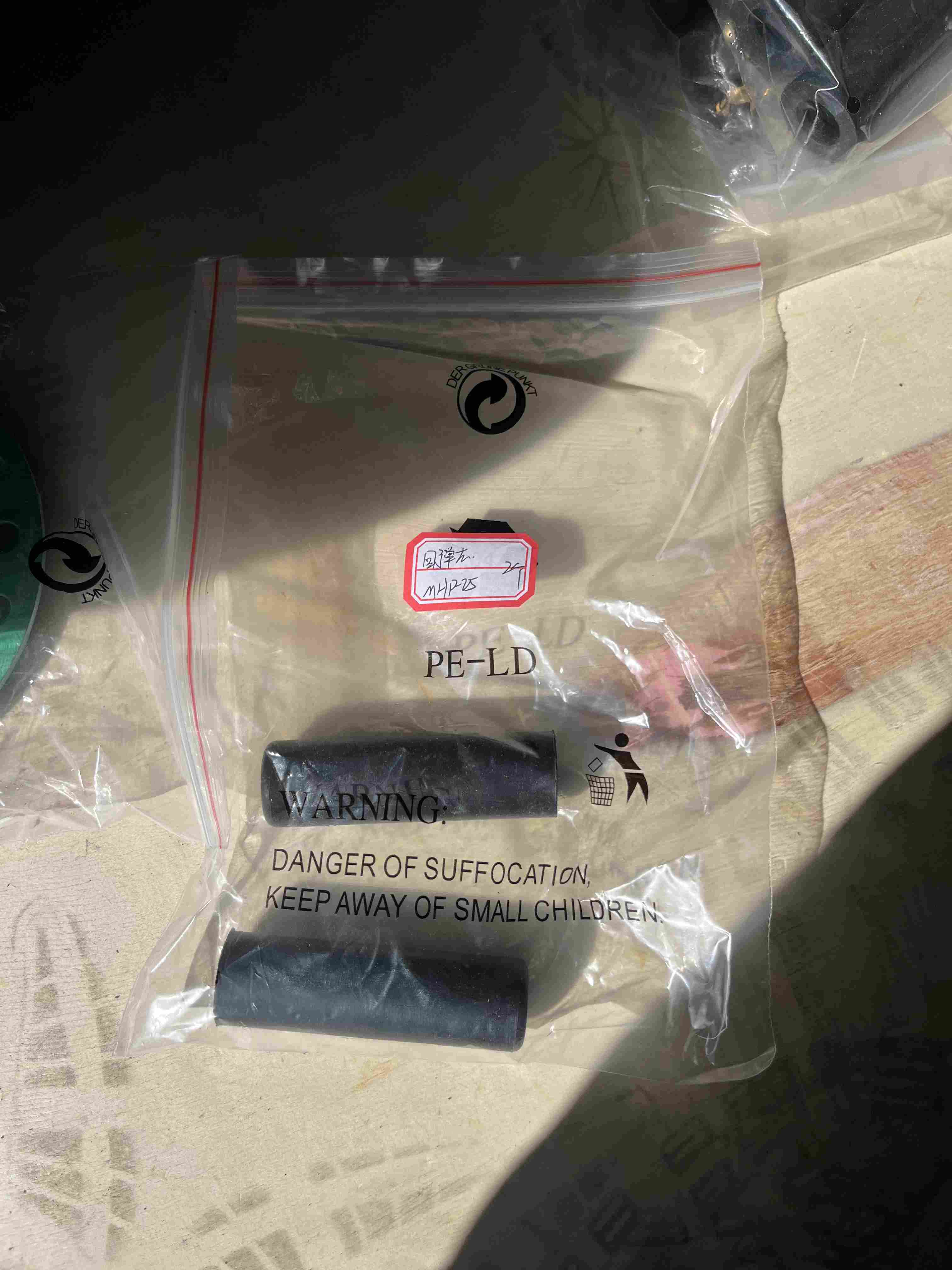 yI72CxS3uX.jpg